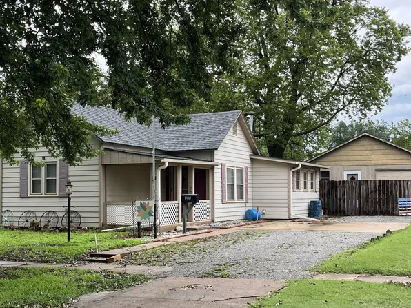 715 N Jennings Ave, Anthony, KS 67003