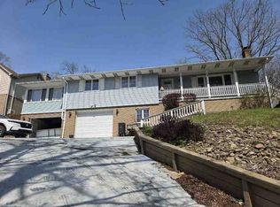 1771 Gill Hall Rd, Finleyville, PA 15332