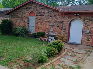 1717 Glenwick Ln, Irving, TX 75060
