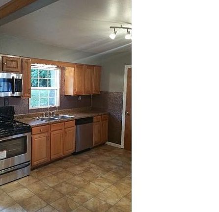 Nice updated Kitchen