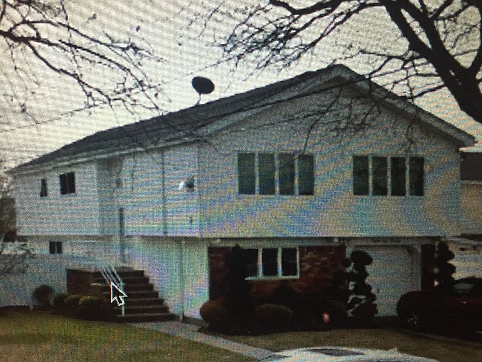 1st image of 8414 160th Ave