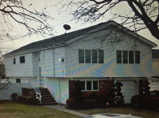 8414 160th Ave, Howard Beach, NY 11414