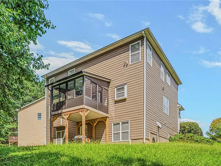 1807 Preserve Creek Way — Photo 28