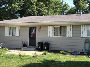 4934 Ginny Ave, Lincoln, NE 68516