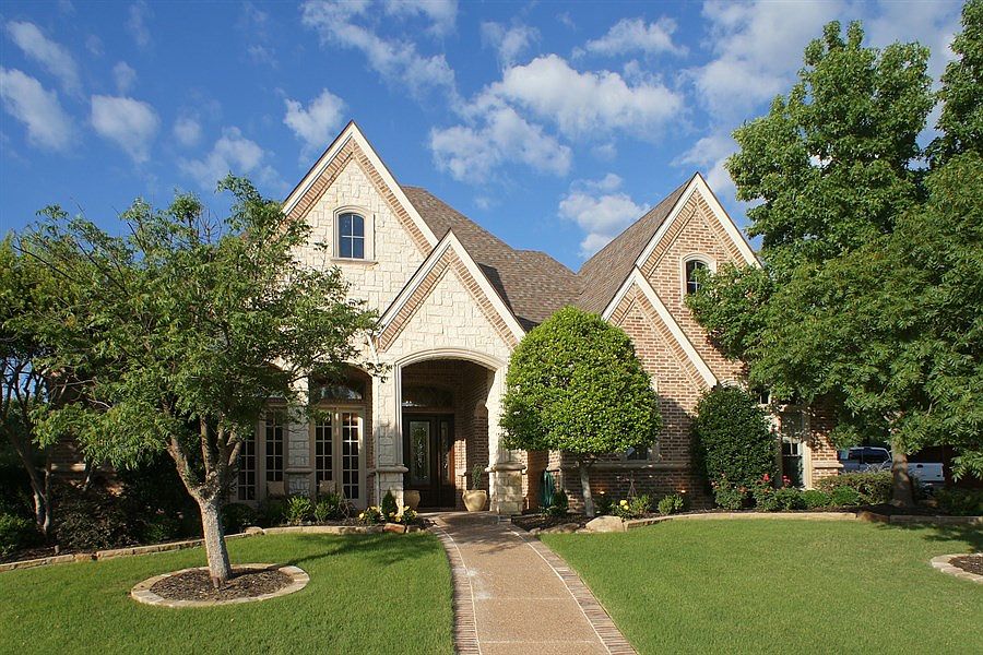 1st image of 1005 Merlot Dr