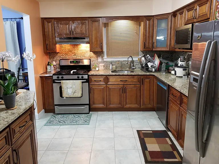 5108 Hana Rd — Photo 2