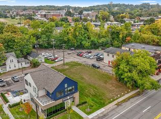 220 S Main St, Northville, MI