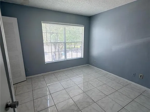 100 Santa Clara DR #3, NAPLES, FL 34104