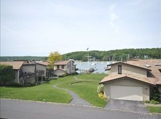 4 Fairwind Ct, Northport, NY 11768
