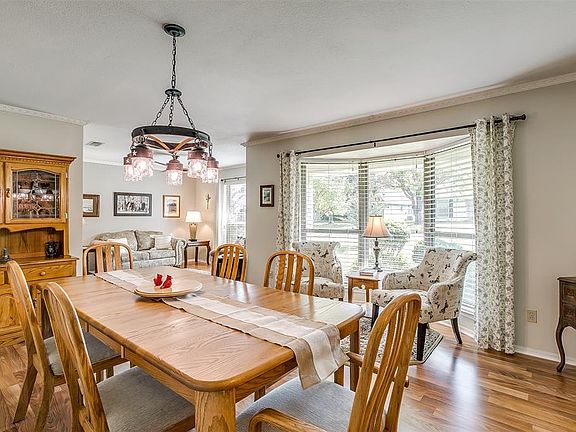 4th image of 1705 Prestonwood Dr