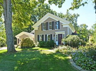 25547 Lake Rd, Bay Village, OH 44140