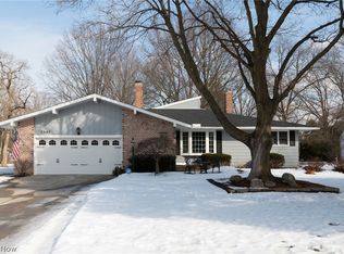 1641 Allen Dr, Westlake, OH 44145