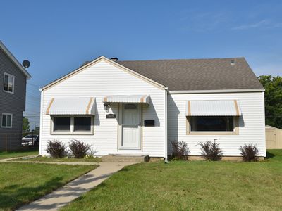 4049 S 5th St, Milwaukee, WI, 53207