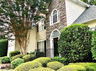 203 Southshore Ln, Dallas, GA 30157