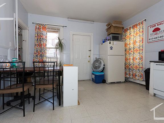 2nd image of 244 Hillside St #2