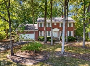4238 S Carrie Dr, New Palestine, IN 46163