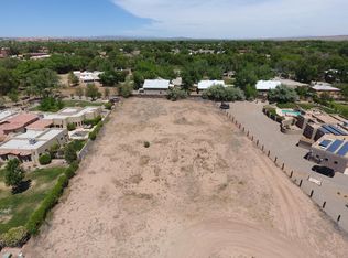 Stella Ln, Corrales, NM 87048