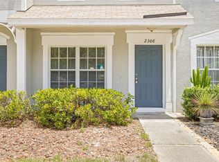 2306 Lake Woodberry Cir, Brandon, FL 33510