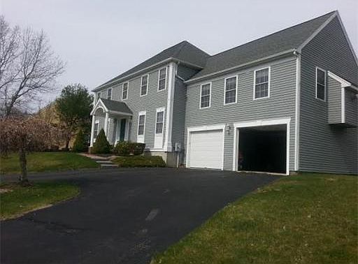 4th image of 55 Teaberry Ln