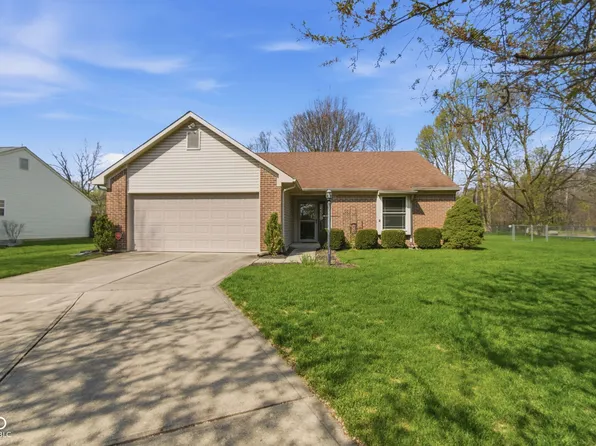 5063 Pine Hill Dr, Noblesville, IN 46062