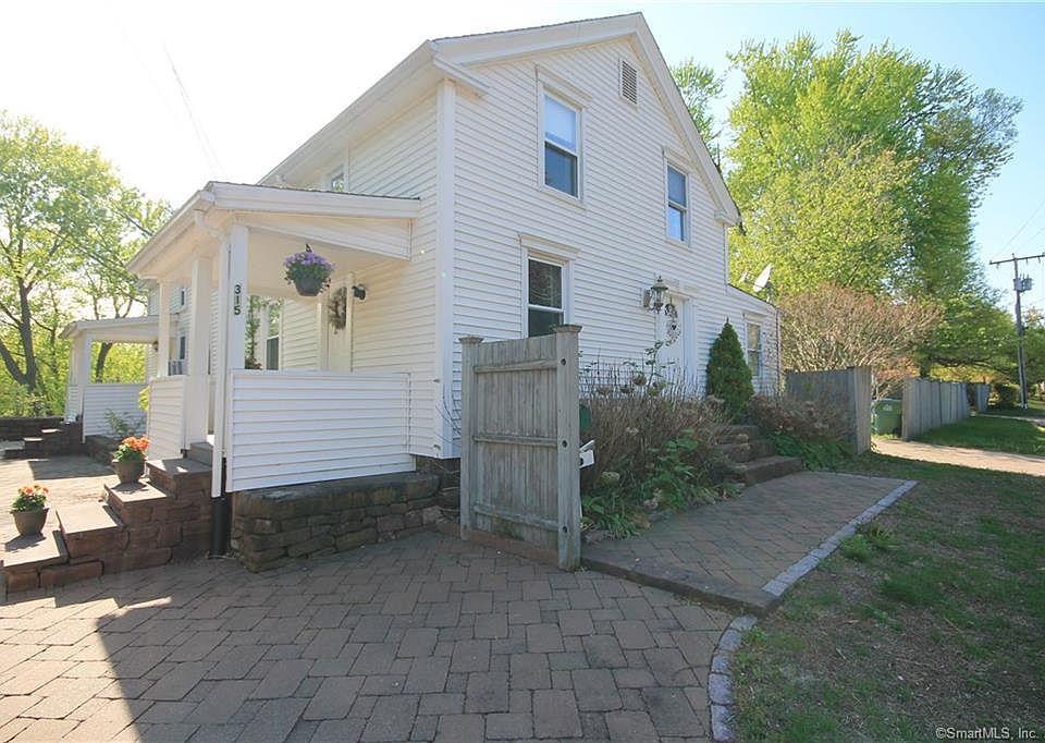 1st image of 315 Naubuc Ave