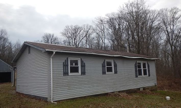 1st image of 1727 W County Road 1000 S
