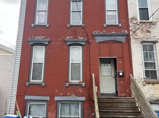 12 Albany St, Albany, NY 12204