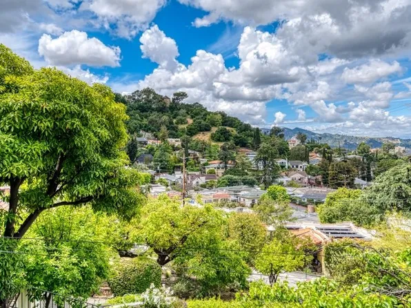 1122 Yale Dr, Glendale, CA 91205