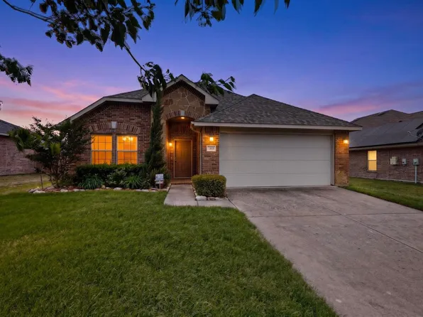 313 Coneflower Dr, Fate, TX 75087
