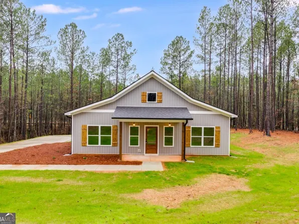 237 Blueberry Hill Ln, Franklin, GA 30217