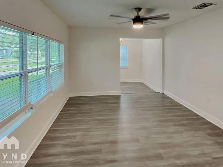 306 Park Blvd — Photo 8