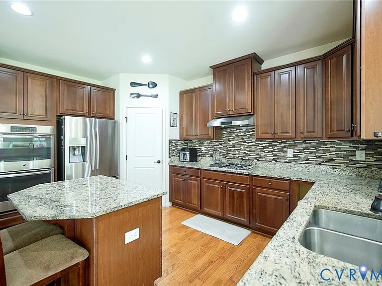 11513 Hainesland Dr — Photo 30
