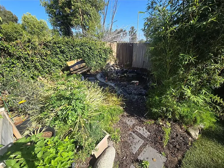 444 Redlands Ave — Photo 38