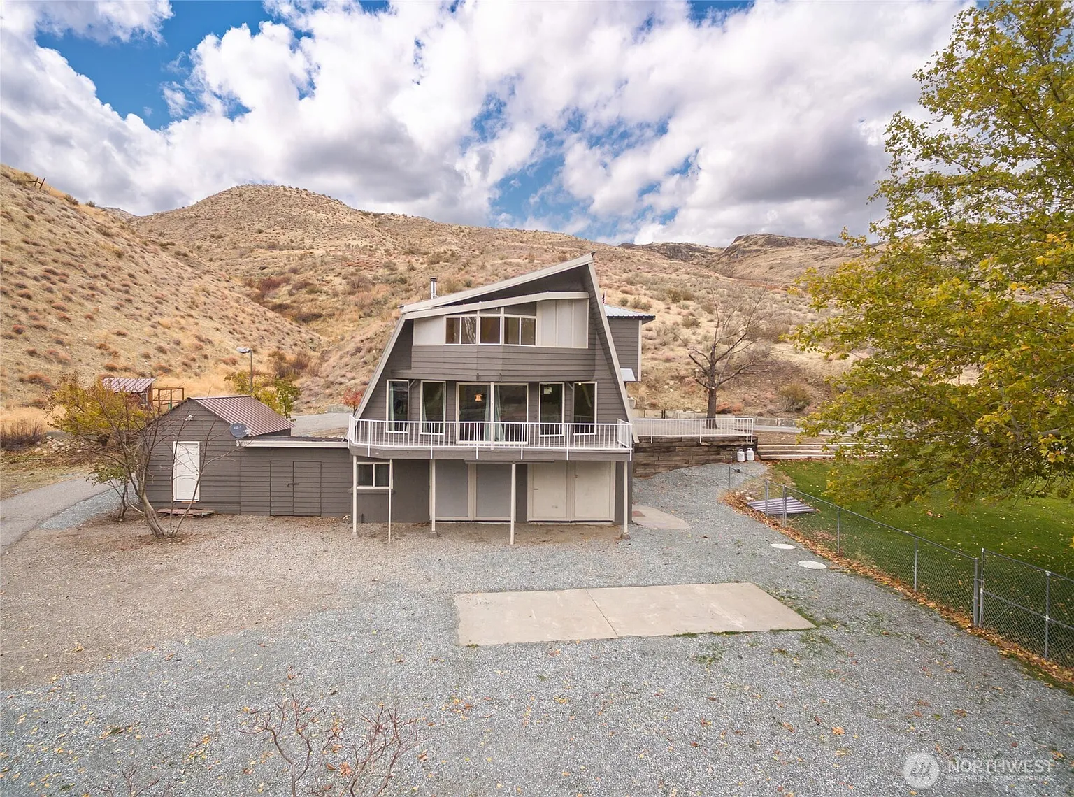 110 Bill Shaw Road photo 1