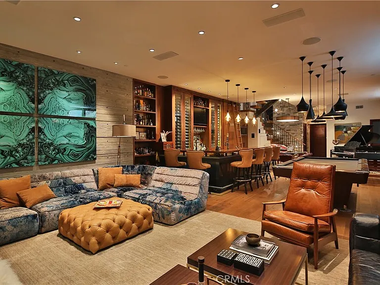 3124 The Strand — Photo 13