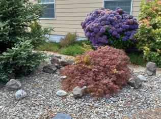 510 Shorepines Ct, Coos Bay, OR 97420