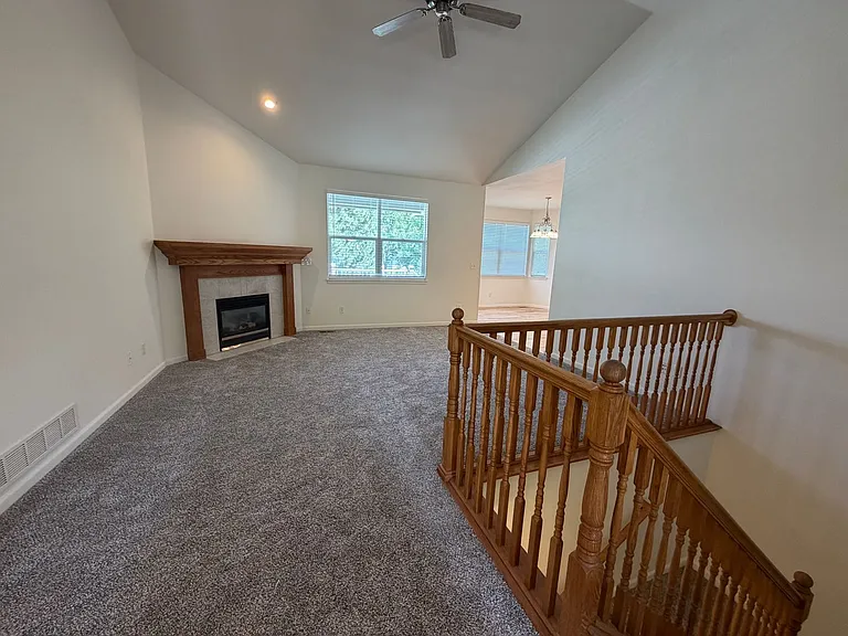 3302 68th Avenue Ct — Photo 4