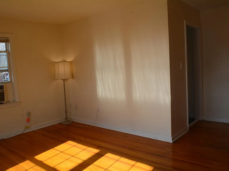 2025 5th St S #2 — Photo 7