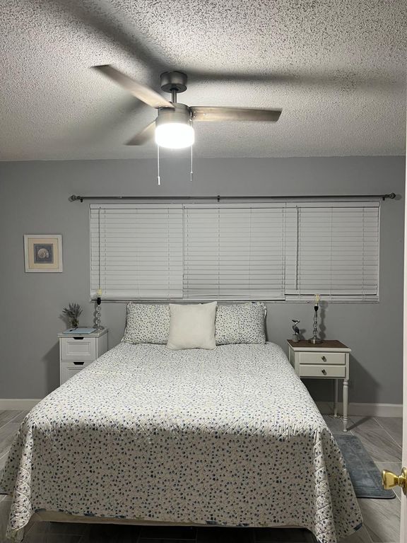 2300 SE 2nd St APT 11, photo 7