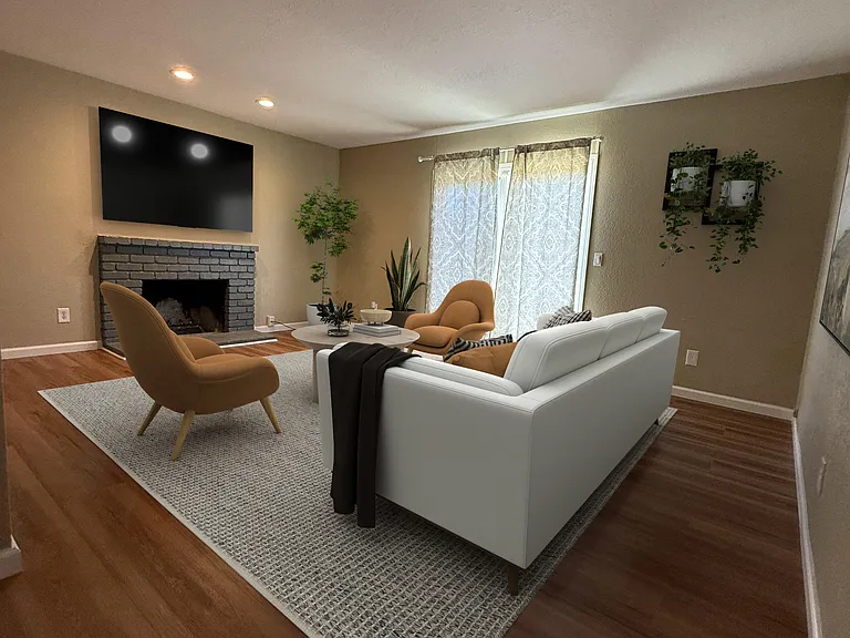 2041 Robin Dr — Photo 2