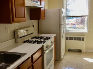 506 Anne St FLOOR 2, Huntingdon Valley, PA 19006