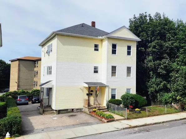 212 Vernon St, Worcester, MA 01607