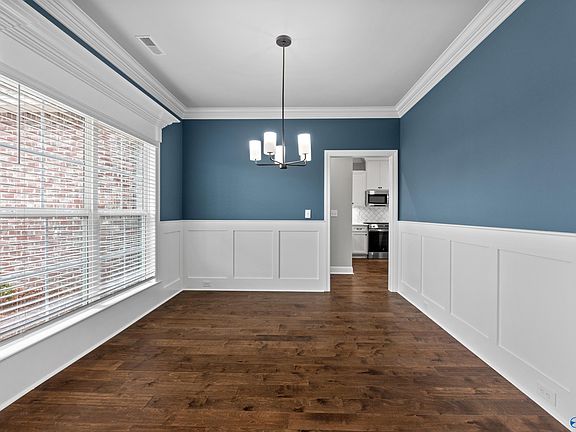 5th image of 143 Pat Cain Dr