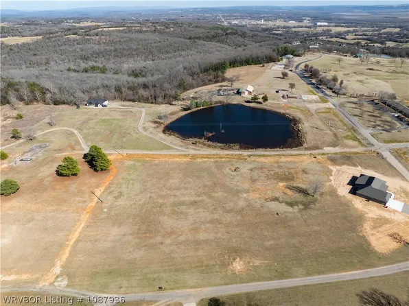 Lyric Ln #3, Alma, AR 72921