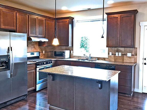 2nd image of 1827 145th St SW