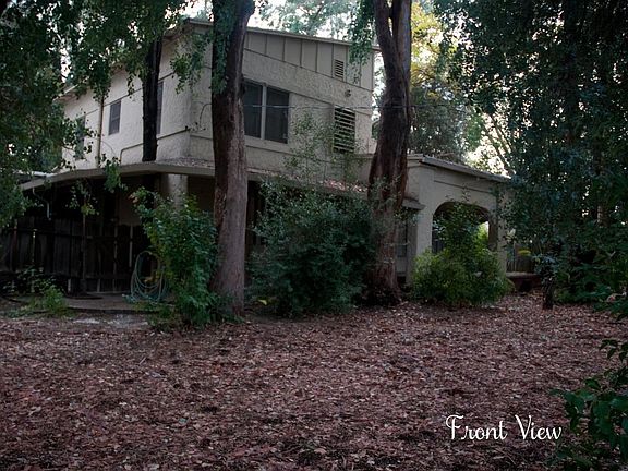 5th image of 7500 Cherry Glen Ave