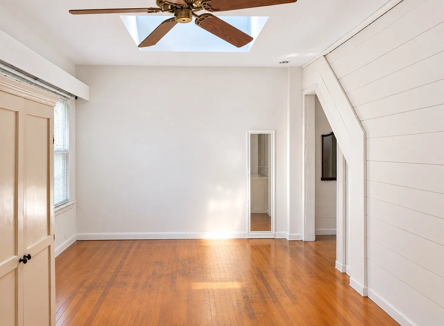 3 bed, 1500 sqft, $3,400 — Photo 4