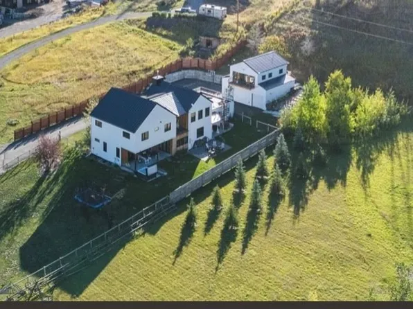 31 Midway Bridger Rd, Bozeman, MT 59715