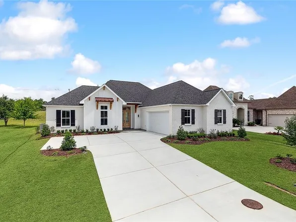 301 Cypress Lakes Dr, Slidell, LA 70458