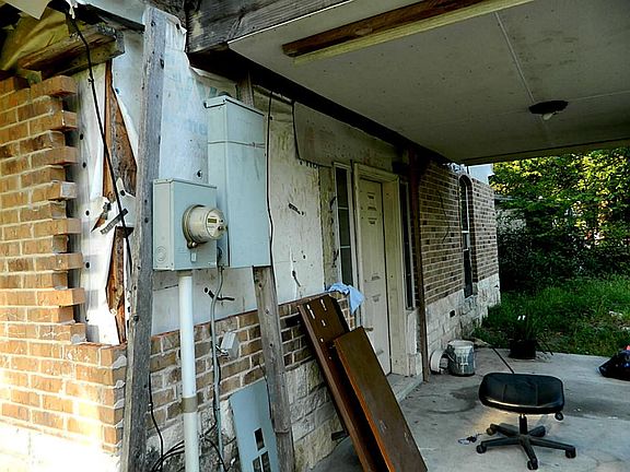 3rd image of 14607 Waldine St #0